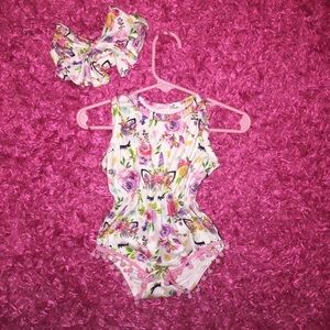 Unicorn romper and bow set